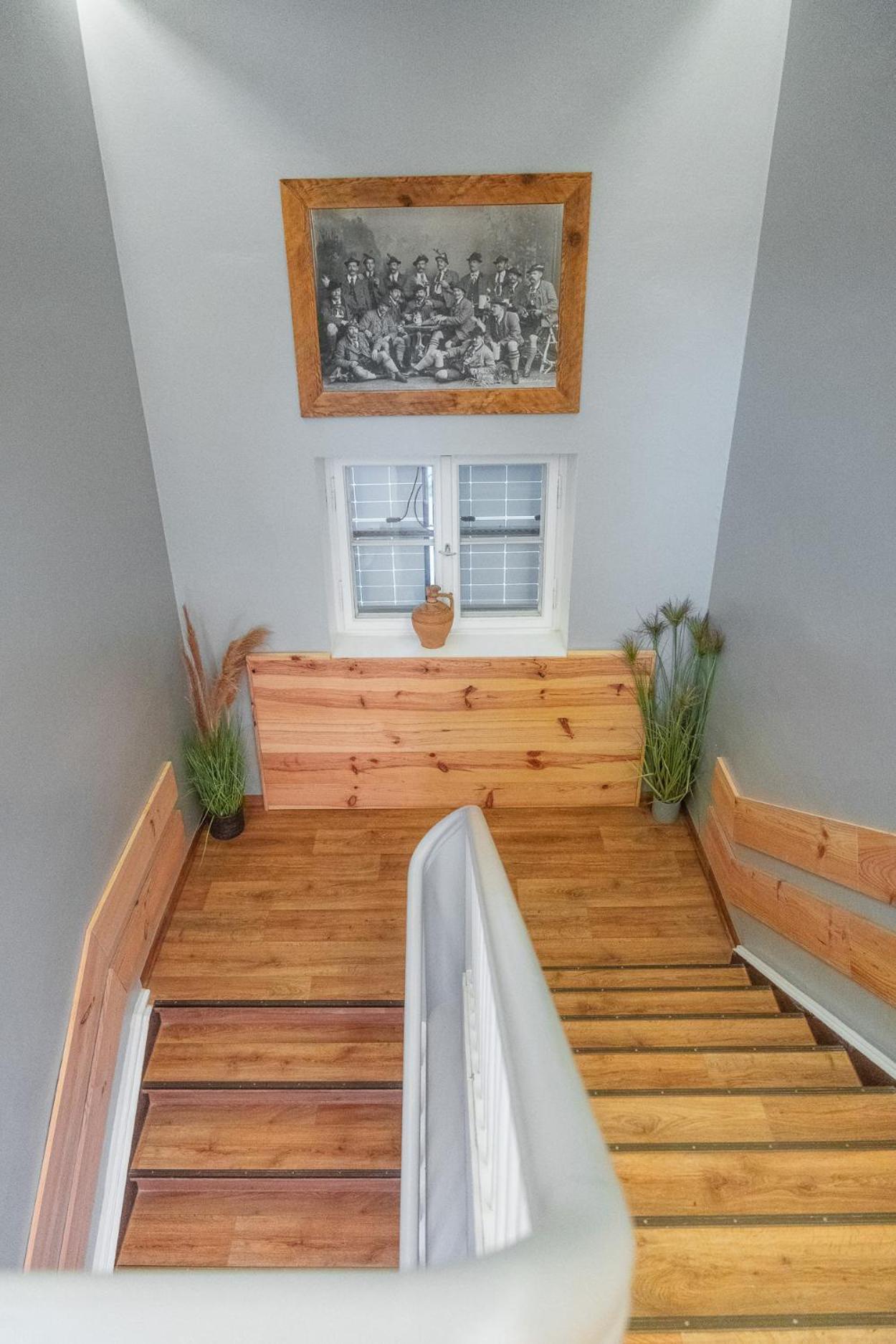 Hostel - Ron'S Guesthouse Oberstdorf Bagian luar foto