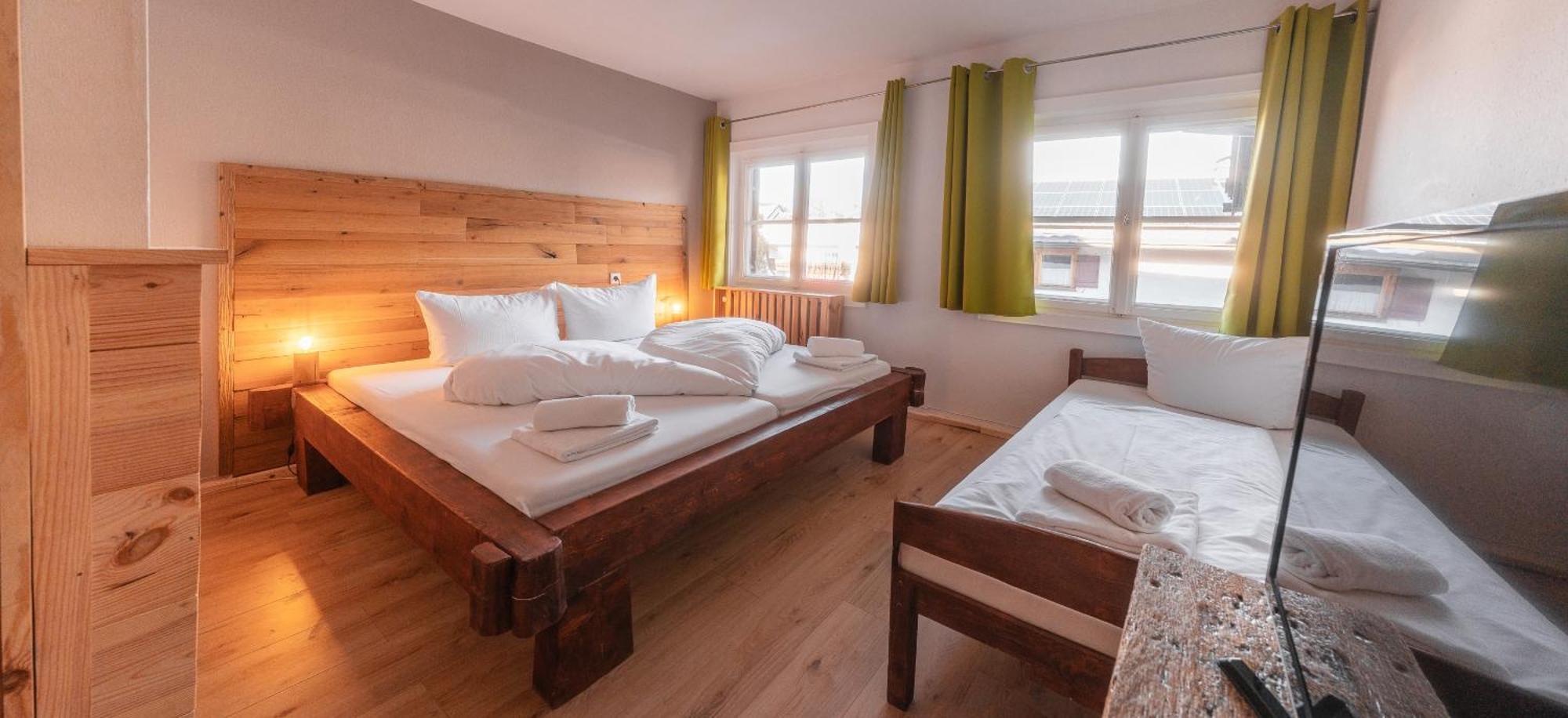 Hostel - Ron'S Guesthouse Oberstdorf Bagian luar foto