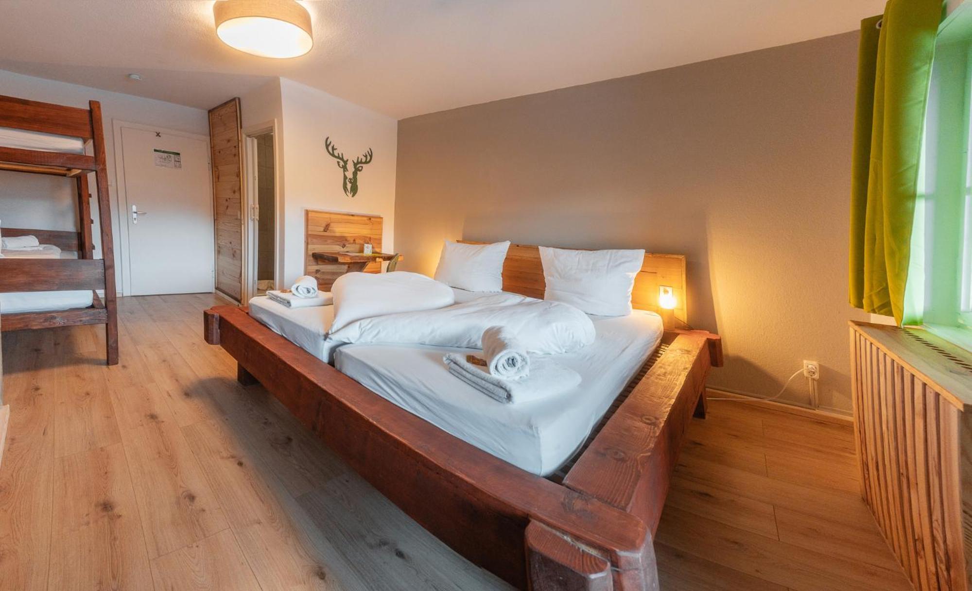 Hostel - Ron'S Guesthouse Oberstdorf Bagian luar foto